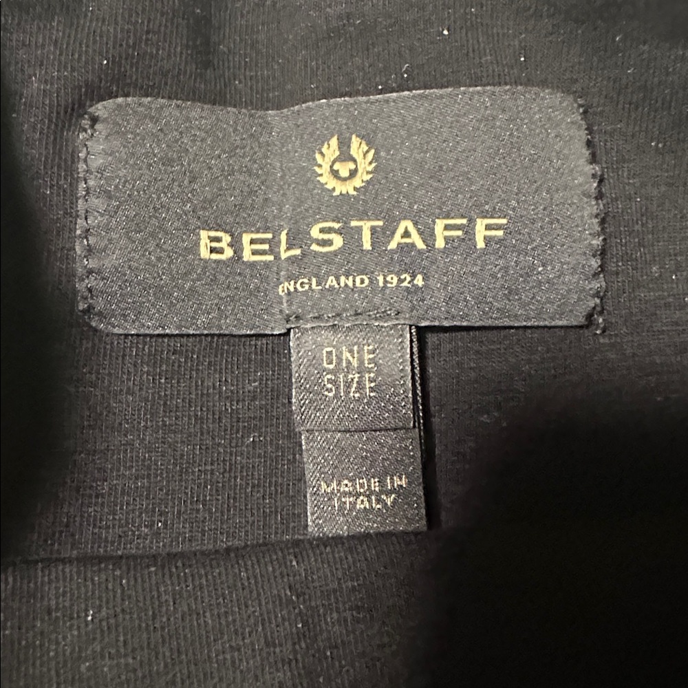 Belstaff Midnight Black Neck Warmer

Belstaff
Men's Black Neck Gaiter - Picture 4 of 5